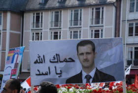 Demonstration in Frankfurt: Hände weg von Syrien